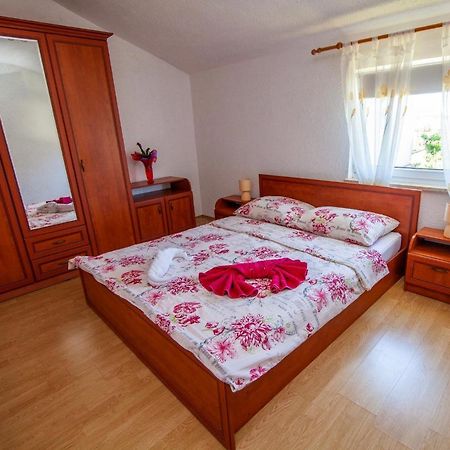 Villa Anita Póla Kültér fotó