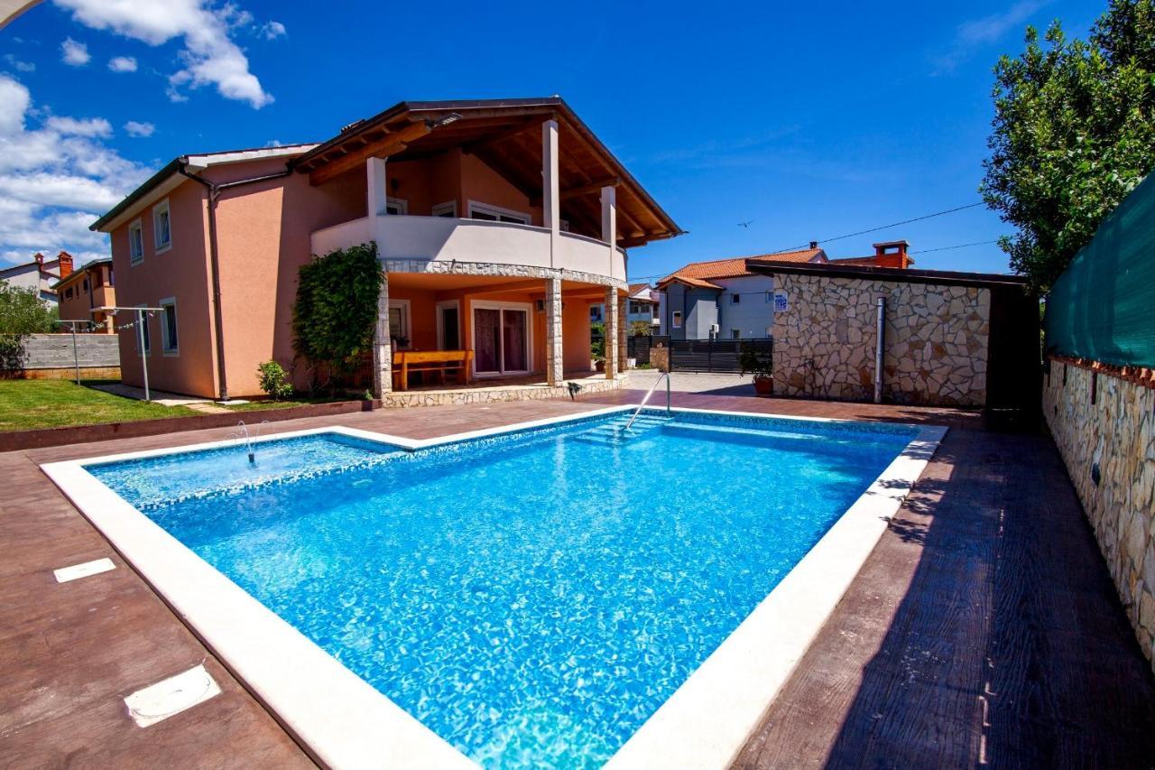 Villa Anita Póla Kültér fotó