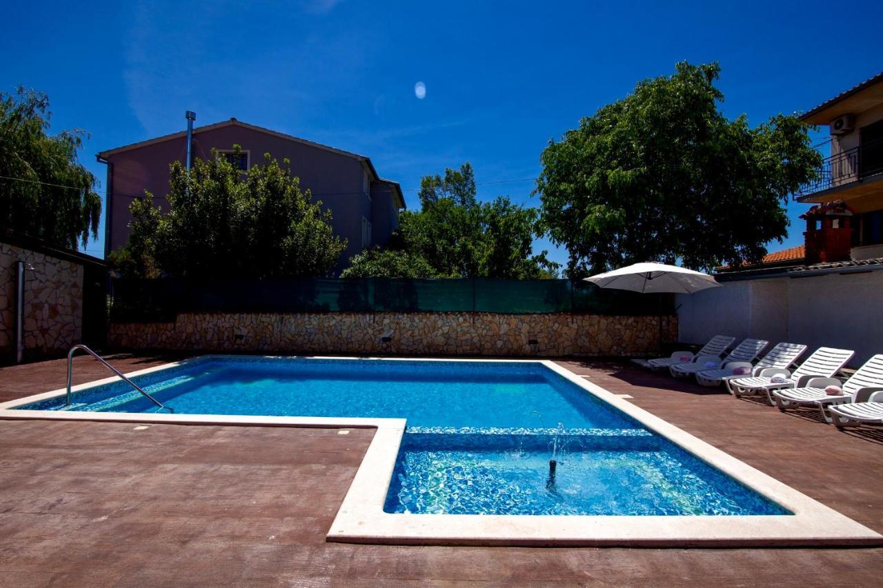 Villa Anita Póla Kültér fotó
