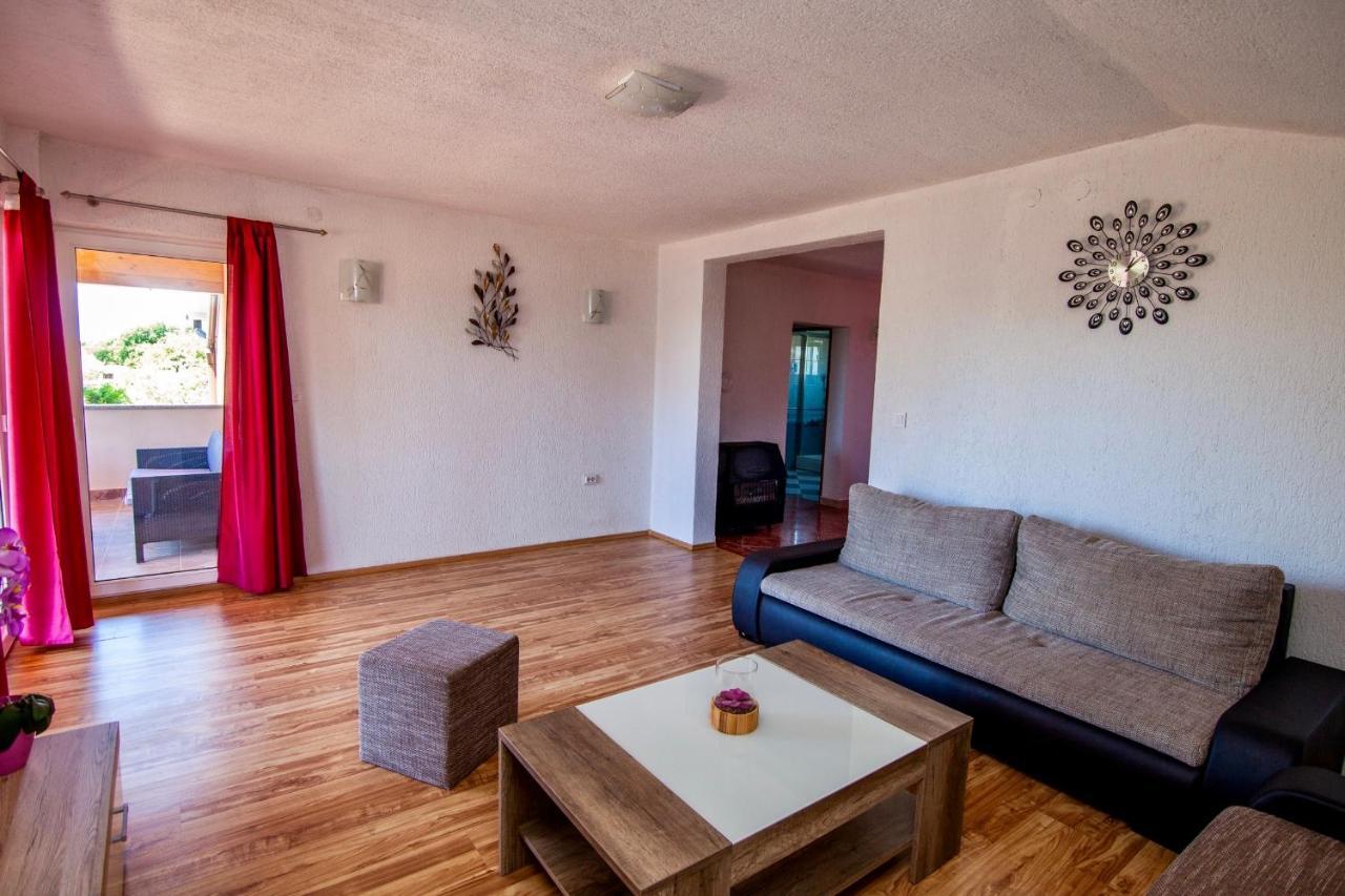 Villa Anita Póla Kültér fotó