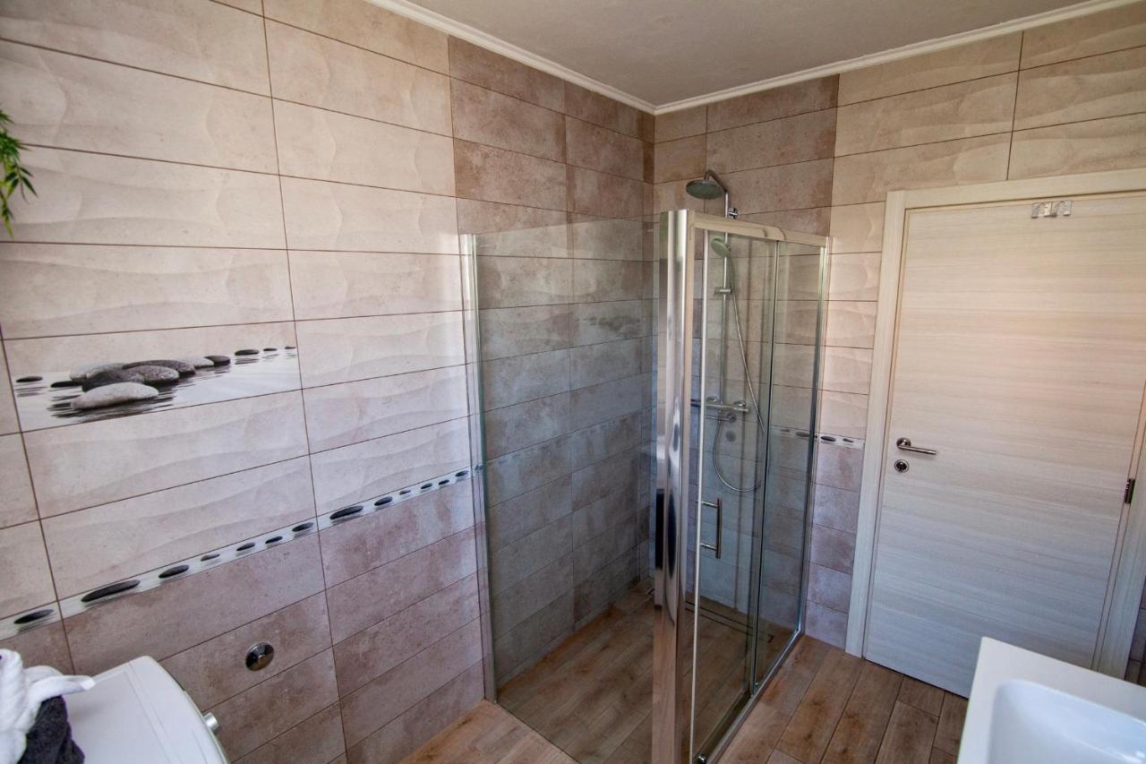 Villa Anita Póla Kültér fotó